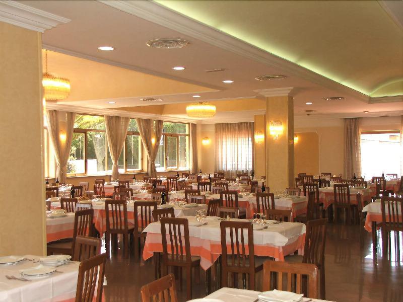 Grand Hotel Pavone Cassino Exterior foto