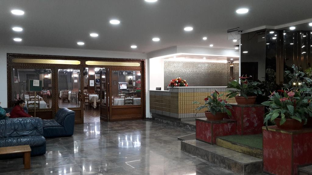 Grand Hotel Pavone Cassino Exterior foto